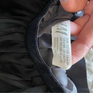 H&M velvet bat skirt